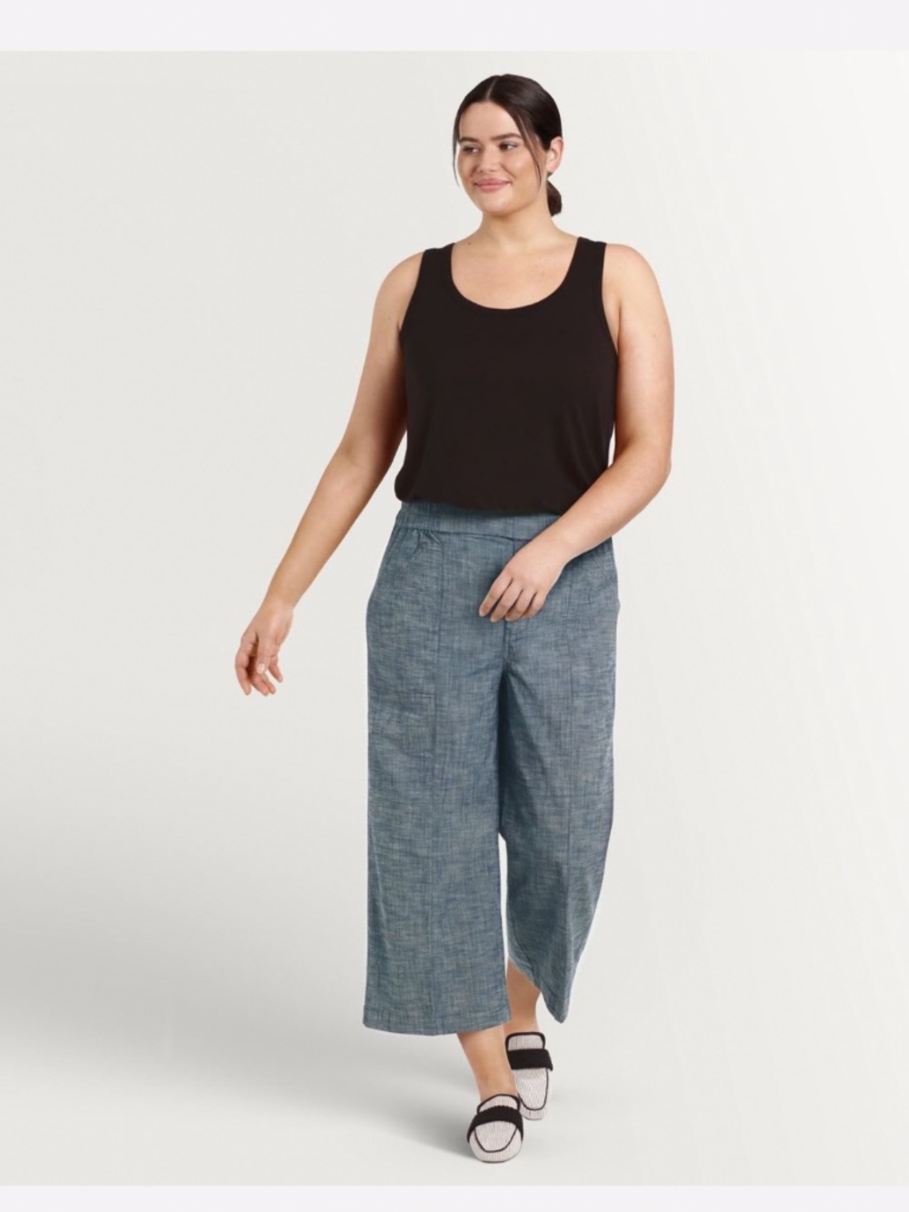 Wide Leg Cropped Chambray Pant - Petite
